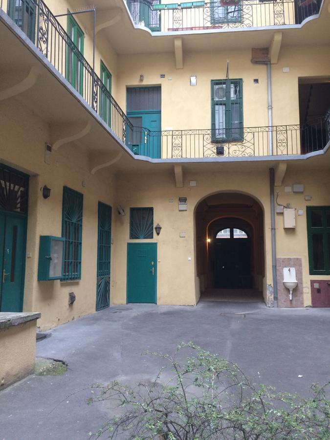 Peaceful Central Stay Gozsdu بودابست المظهر الخارجي الصورة